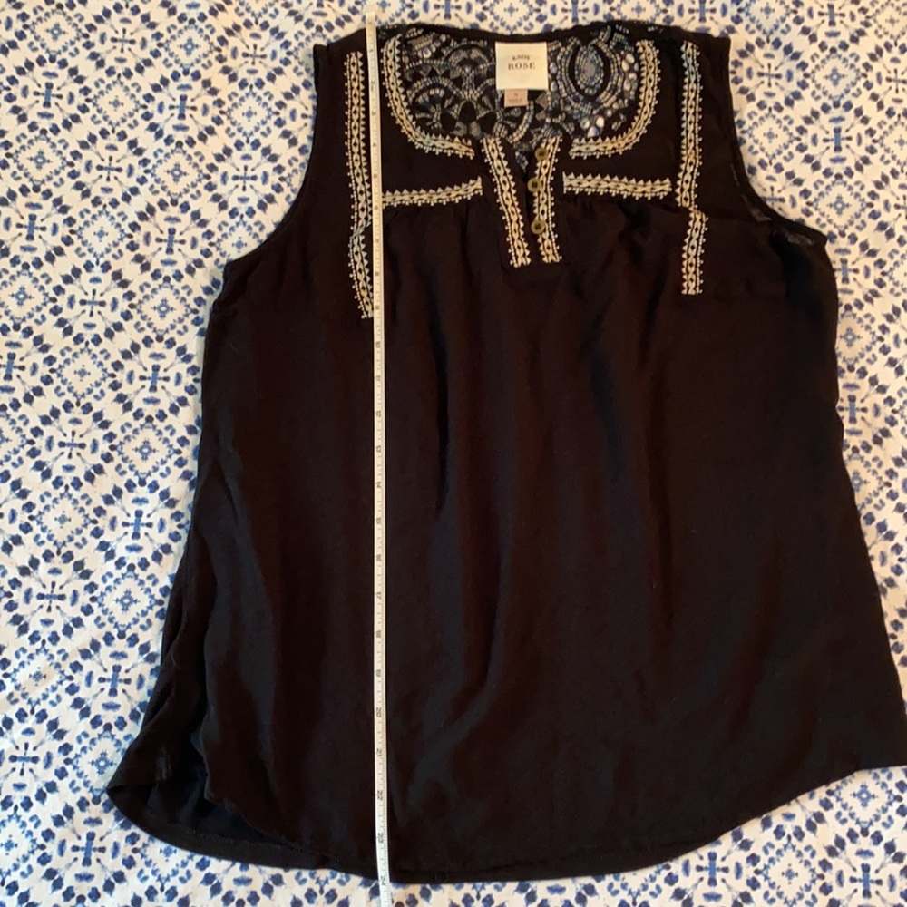 Knox Rose (Target) S Sheer black top with cream detailing - Picture 6 of 6